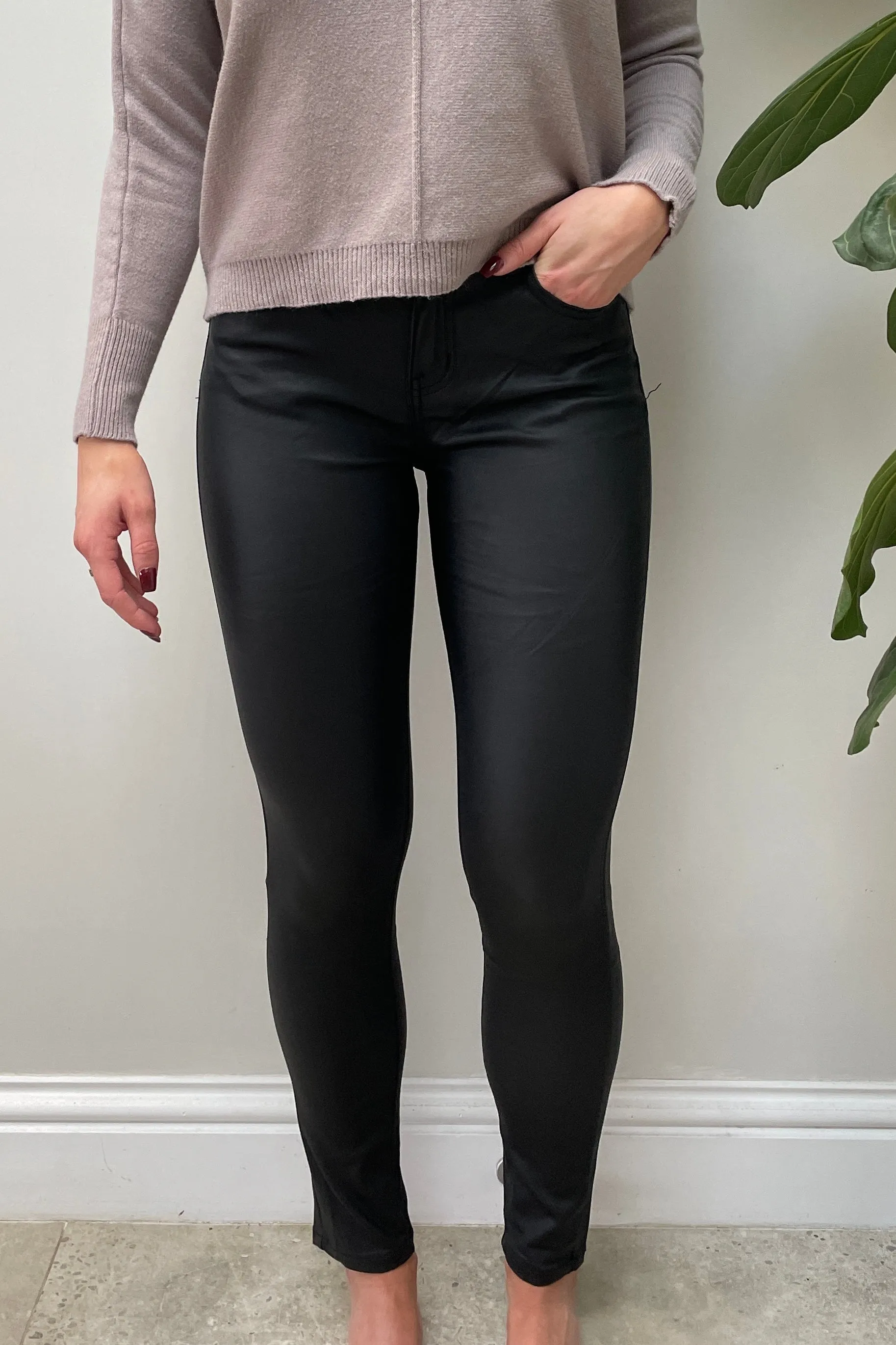 Cara Coated Jeans - Black